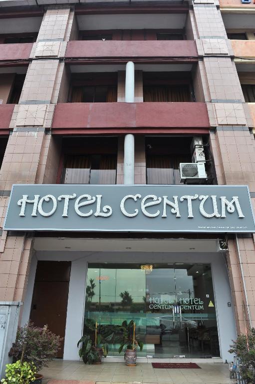 Hotel Centum
