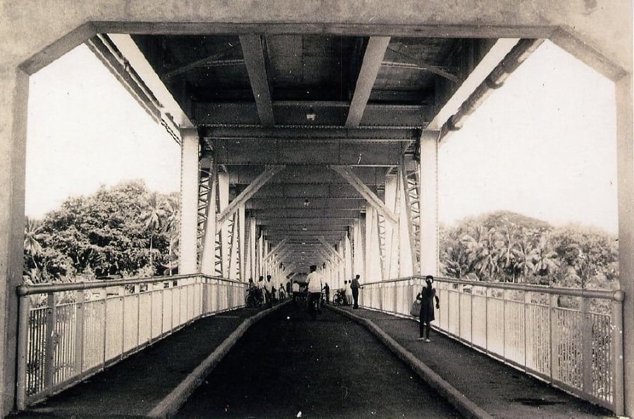 The Old Kota Bridge